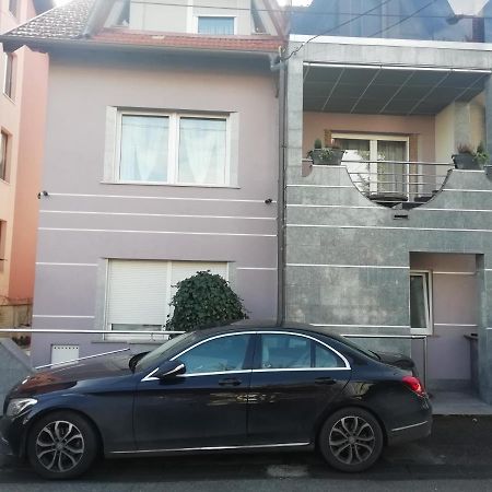 Studio Apartment New Home ザグレブ エクステリア 写真